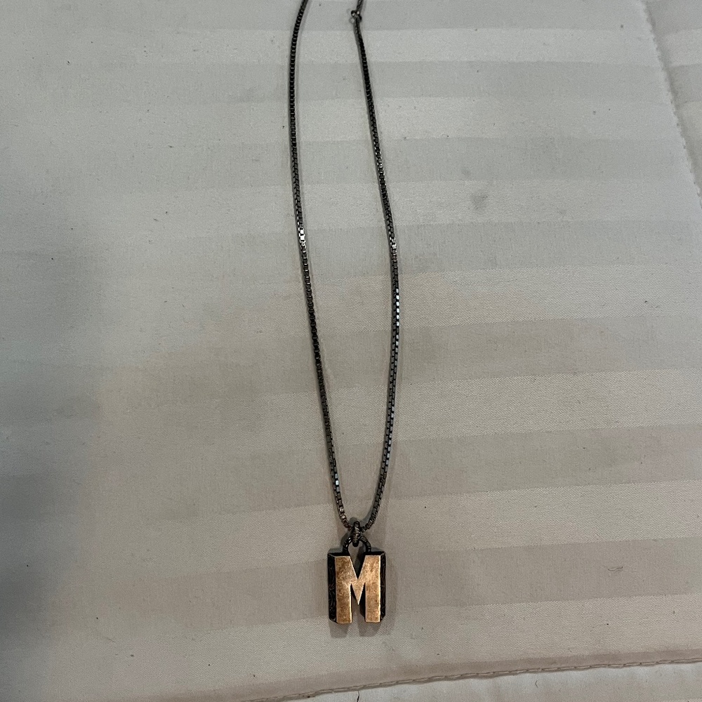 Gucci M necklace